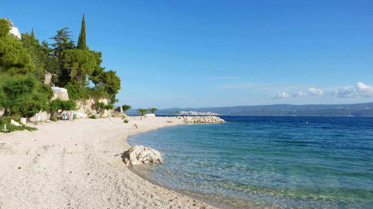 Nemira Beach Apartments Omiš Exterior foto
